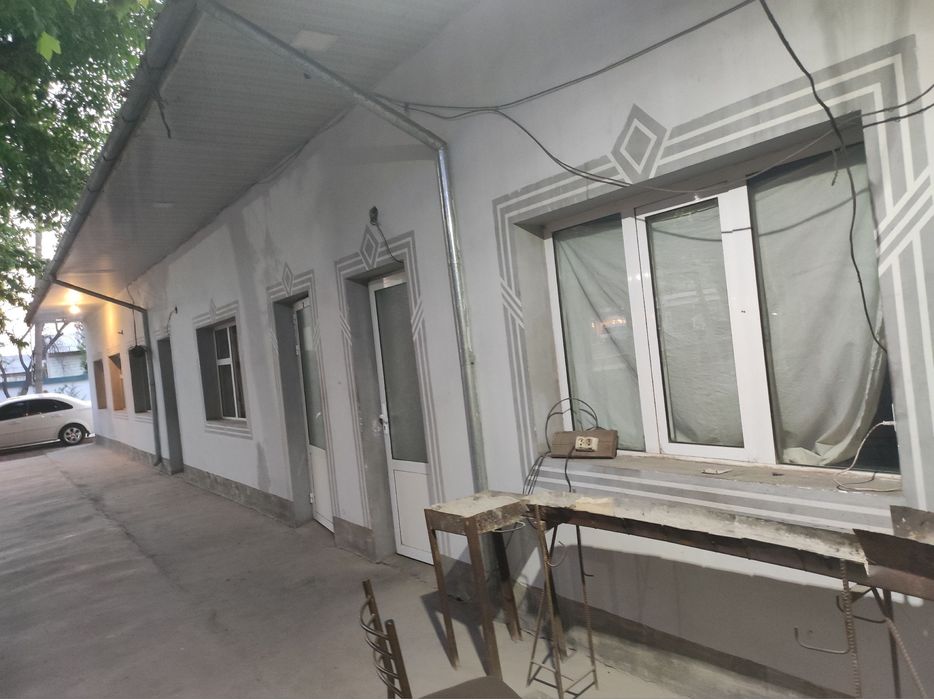 Нотурар жой сотилади катта йол ёкасида жойлашган