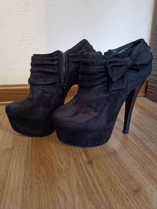 Дамски боти 35 номер