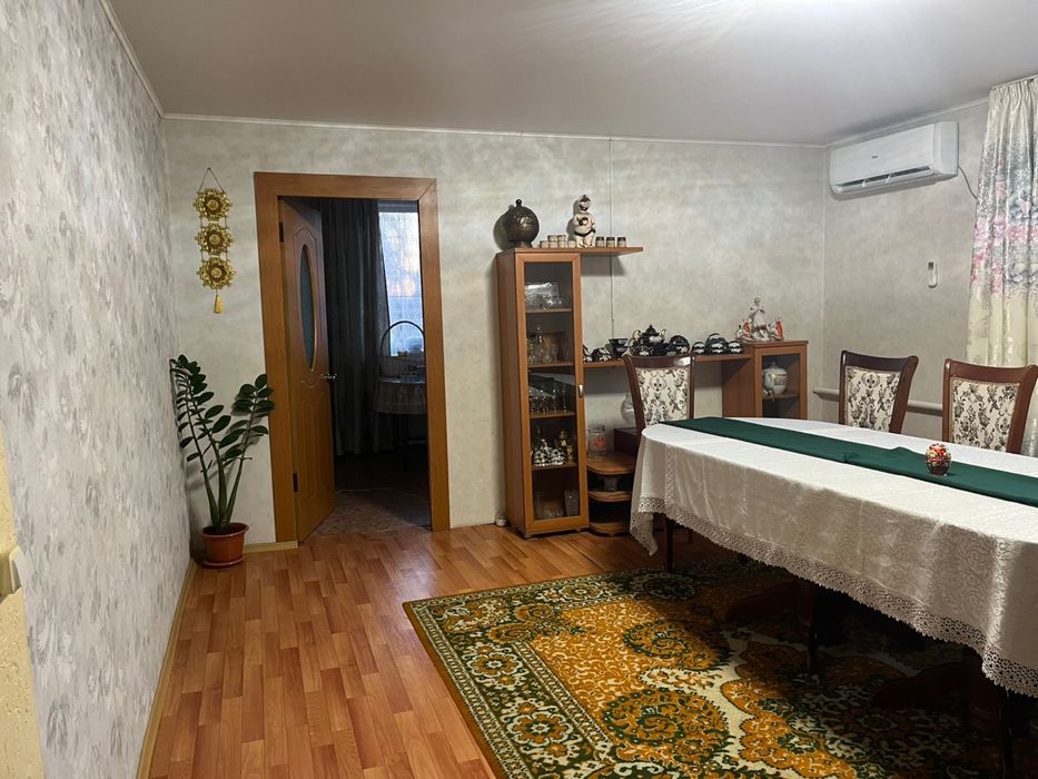 Срочно продается большой Дом в поселке Бескол