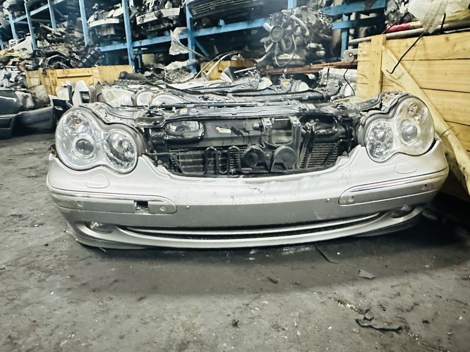 W203 рестайлинг мерседес бу запчасть авторазбор бампер фар радиатор
