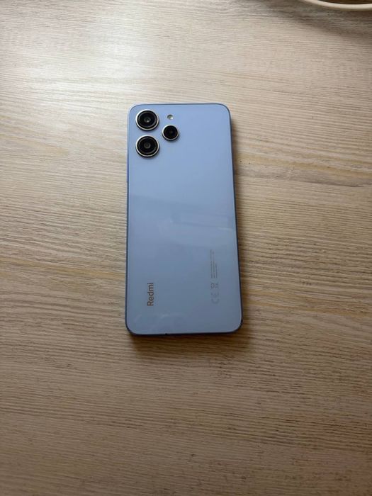 Продается телефон Redmi note 12 4/128 GB
