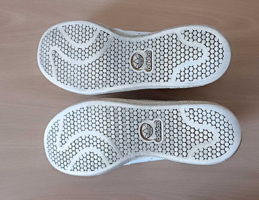 кецове от естествена кожа Nike и Adidas, номер 36, стелка 23 см