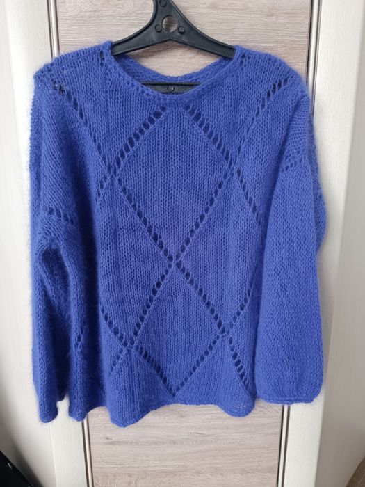 Вязанная кофта из ангоры, ручная работа