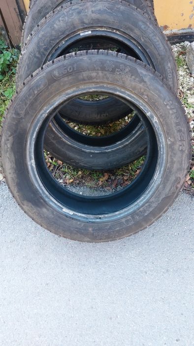 Продавам зимни гуми 225/55/16