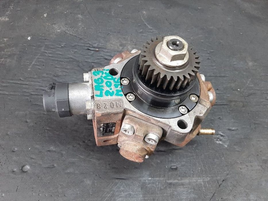 Pompa inalta 2.0 dci m9r renault trafic 2 laguna 3 opel vivaro a nissan x-trail qashqai 0445010223