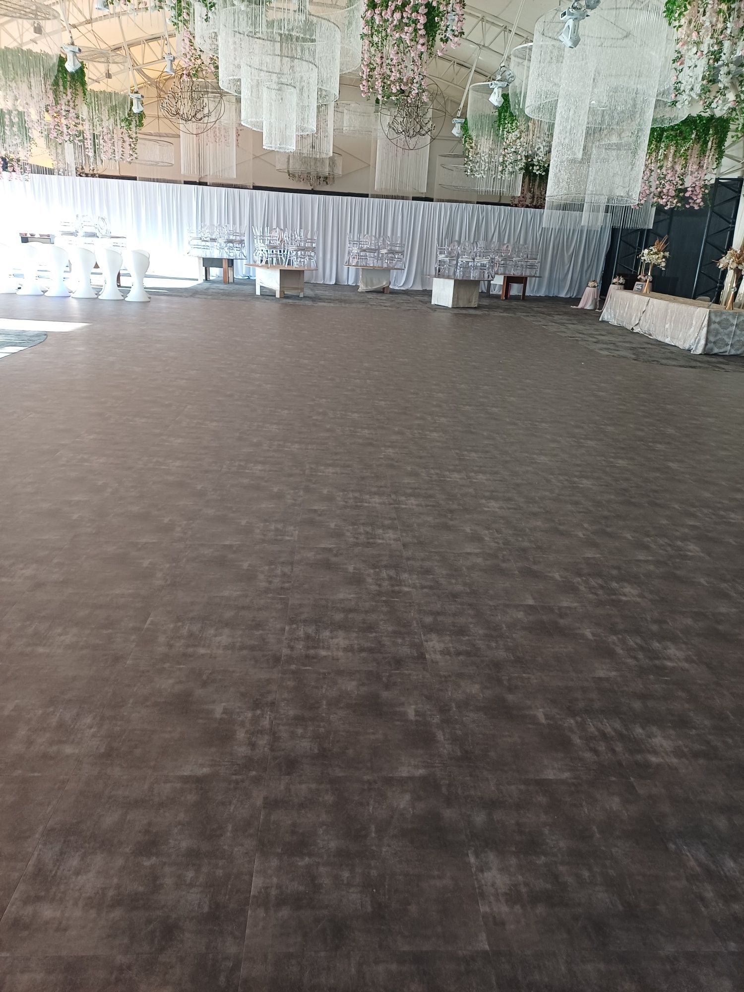 Montaj pardoseli Covor pvc tarkett.mocheta  linoleum