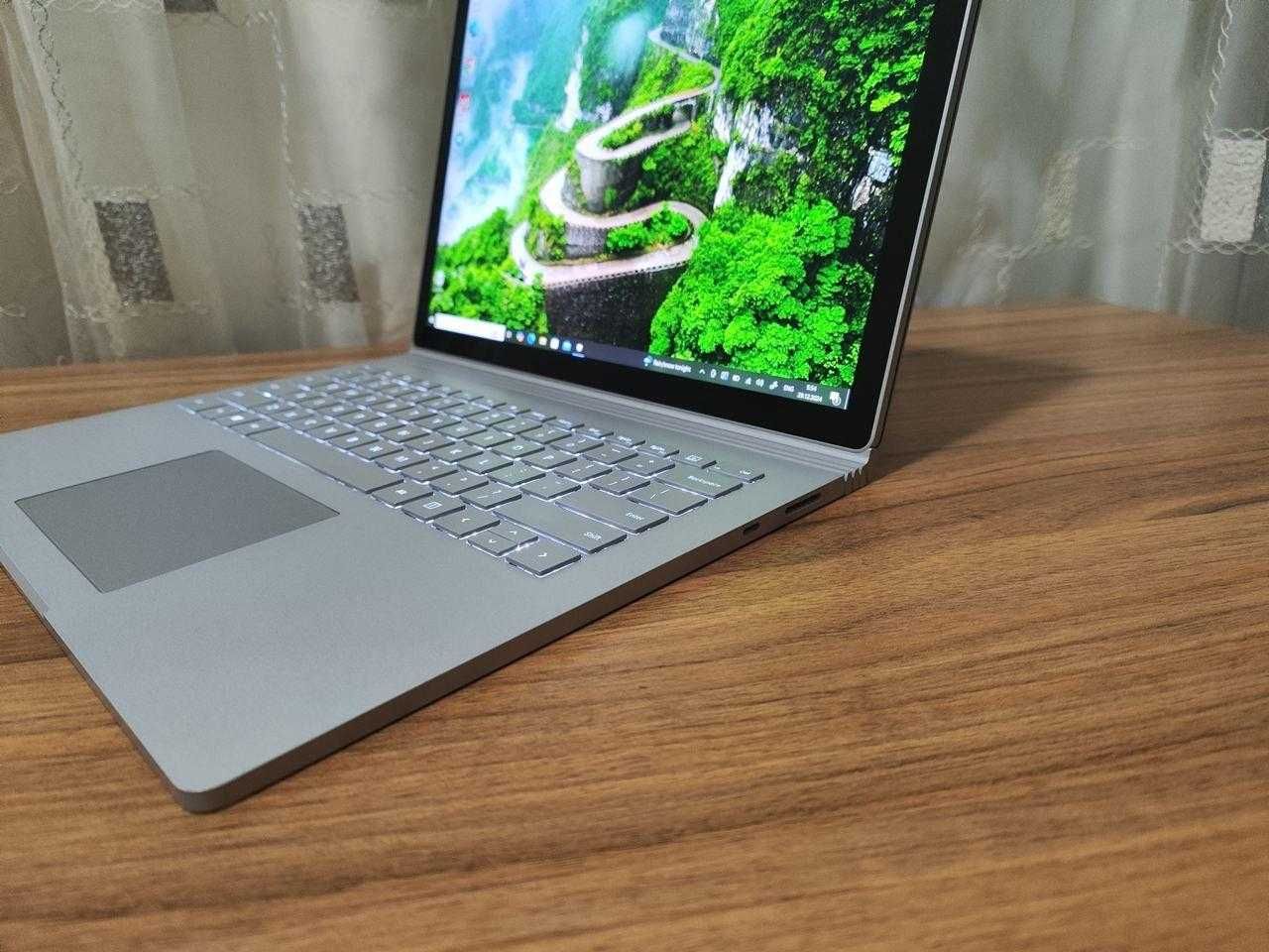 Microsoft Surface Book 2