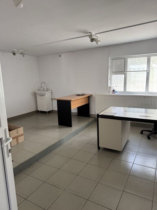 Hale 300 mp si birouri sector 3 , trifazic,acces camion,proprietar
