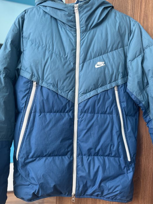Nike storm fit яке