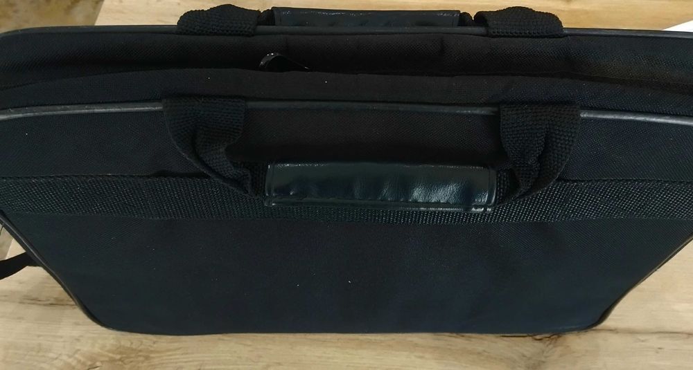 Чанта за лаптоп HP