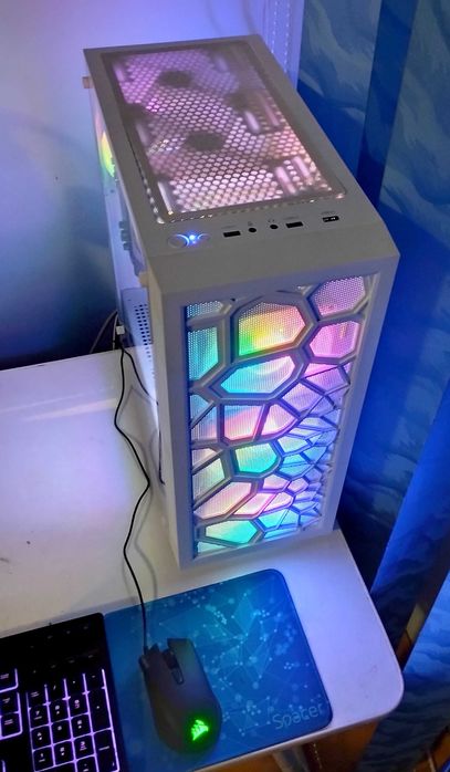 PC Gaming Core I7, 32GB DDR4, 1,5 TB, RTX3060 12GB, periferice Corsair