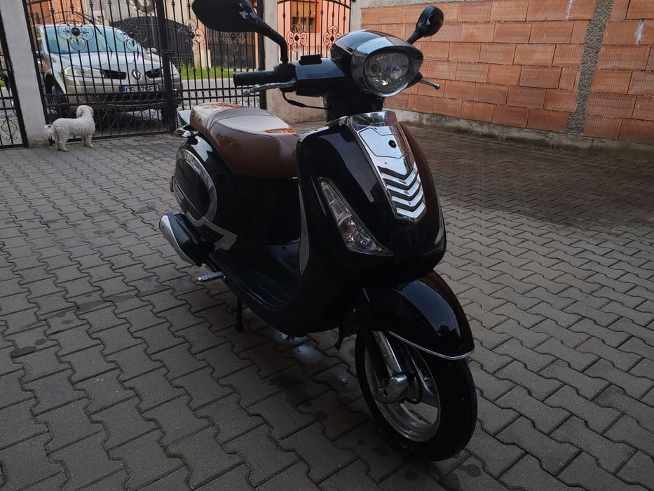 Scuter Razzo Venice Capri 125