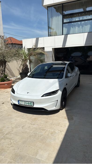 Vand Tesla model 3 Performance facelift