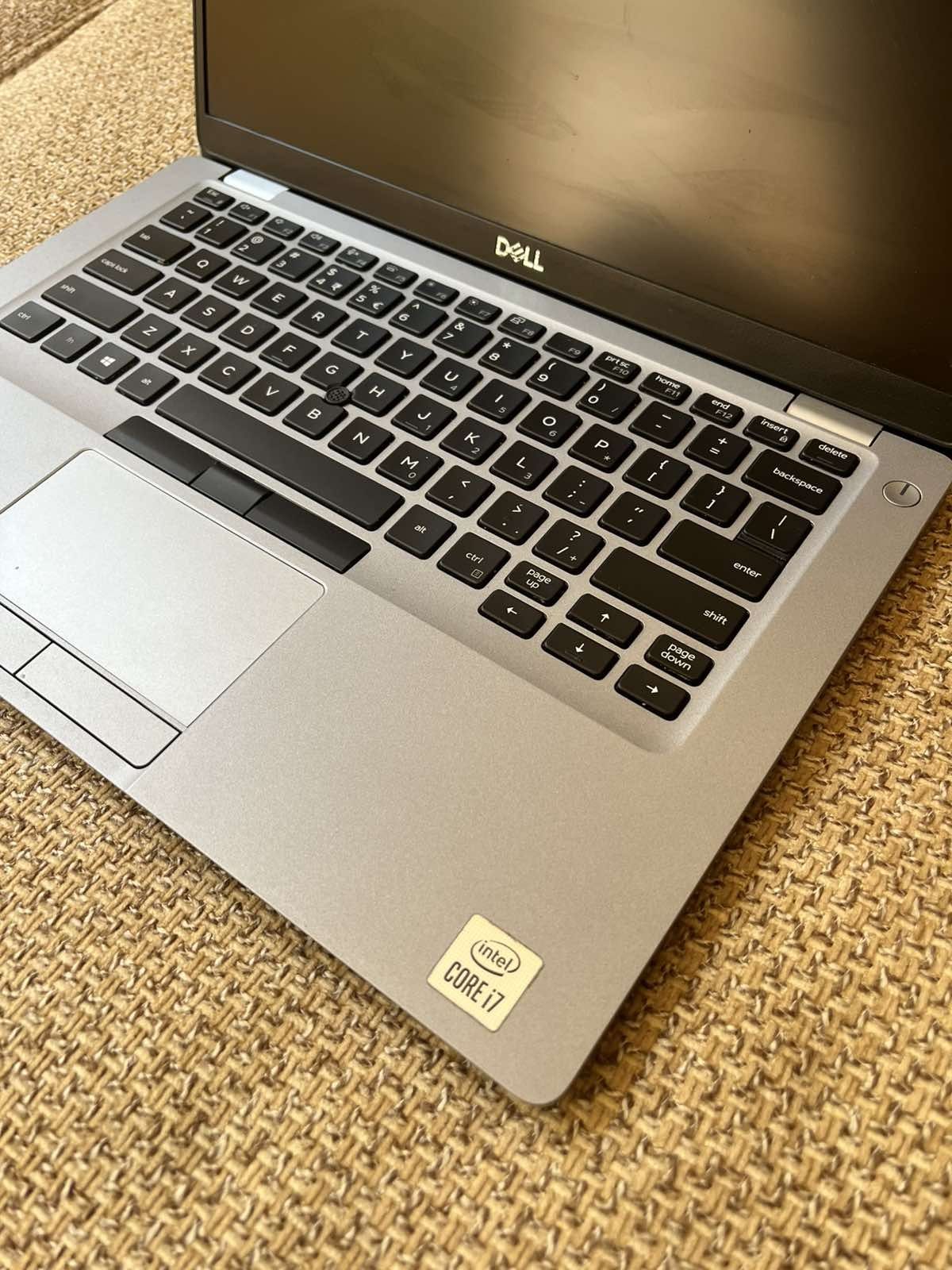 Лаптоп Latitude 5410, i7-10610U, 16GB RAM