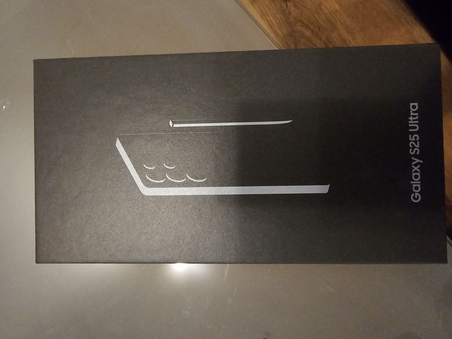 Samsung S25 ultra 12/512 gb