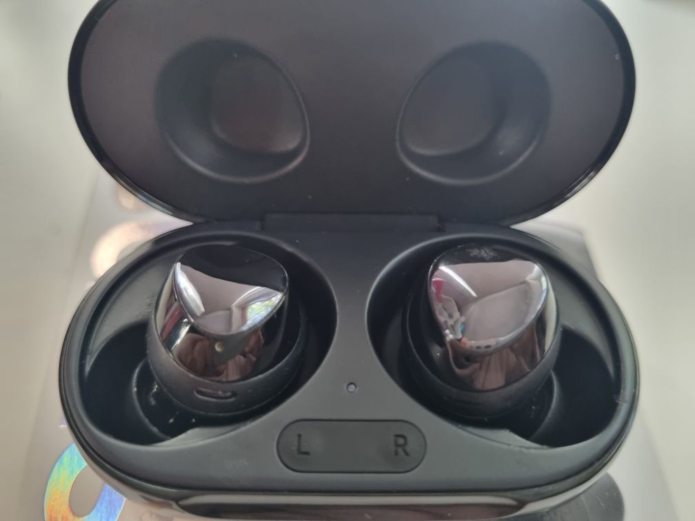 Samsung Galaxy Buds +