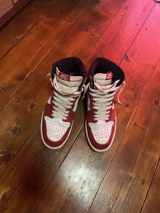 Nike air jordan 1 high lost and found