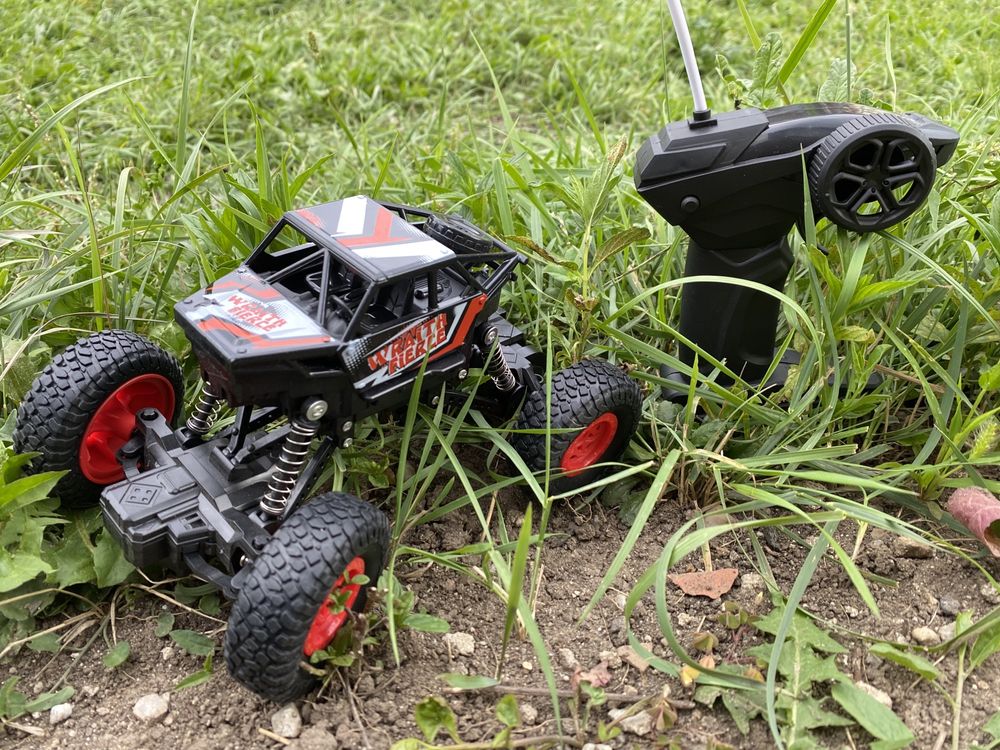 OFF ROAD офроуд  Джип бъги с дистанционно меки гуми USB  4 амортисьора