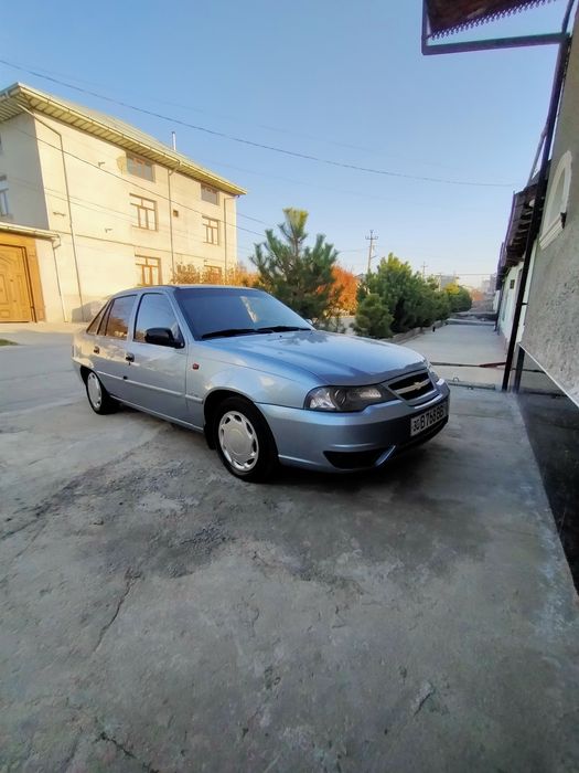 Нехия 2 1.6 матор