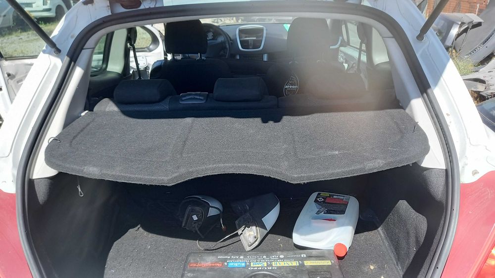 Кора за Пежо 207