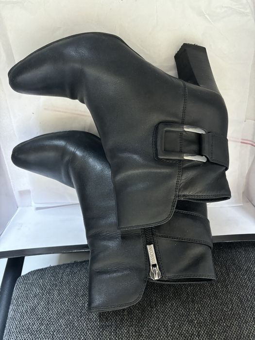 Б/у женская обувь