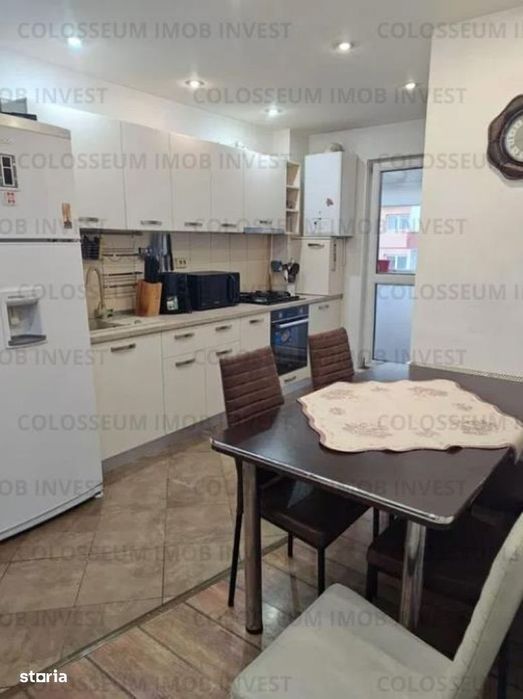 Apartament 3 camere, decomandat - zona Noua-Calea Bucuresti