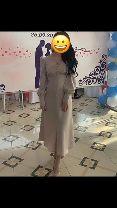 Платье Lichi в хорошем состоянии