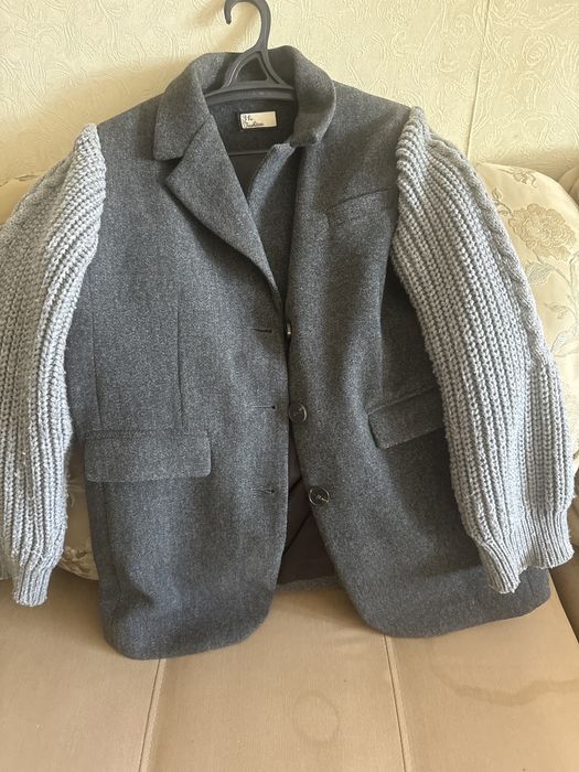 Продам пальто,демисезонное