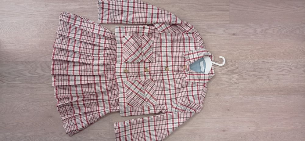 Sacou +fusta 11-12 ani