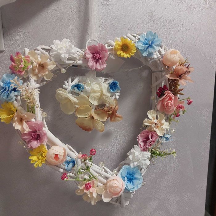 Сърца,светлинки,цветя,Коледа е,обич,любов,подарък,за тебе