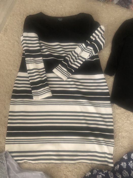 Женская  одежда. 52-54 размер! В хорошем состоянии! Даром! Платье,юбка