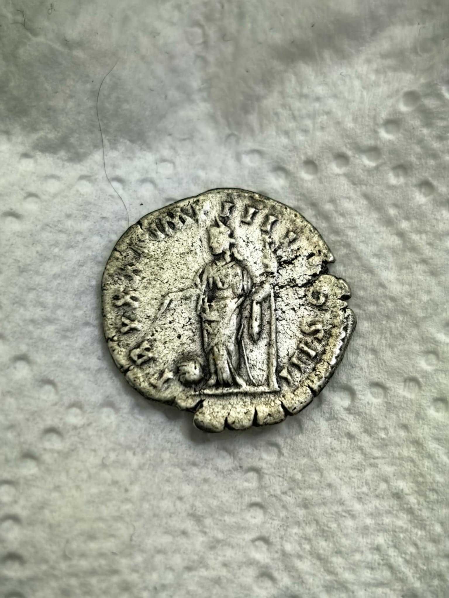 Moneda de Argint cu Imparatul Antoninus
