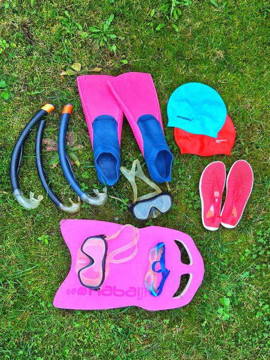 Set Piscina Pentru copii (casti inot, labe inot, ochelari+tuburi)