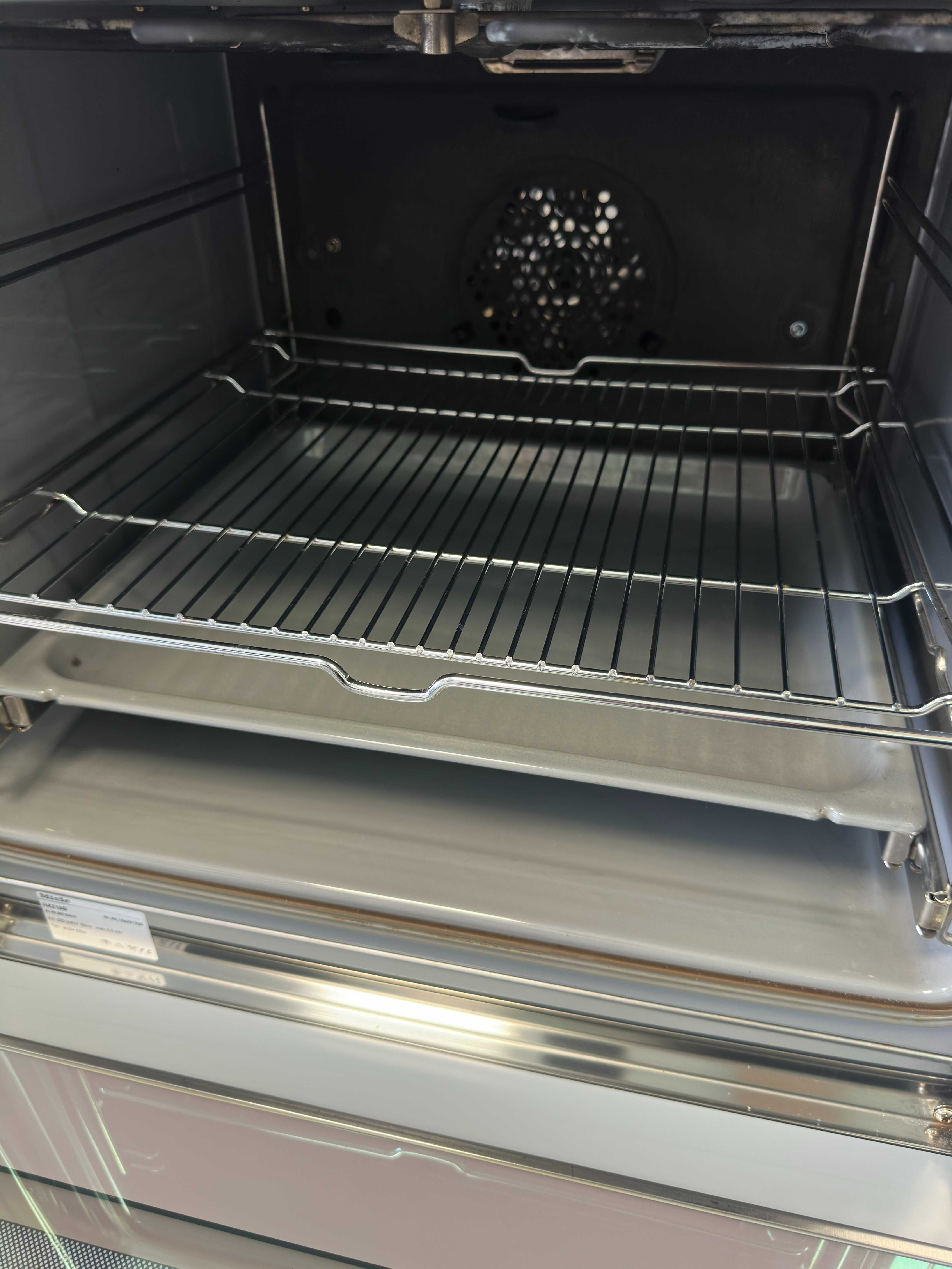 Miele H4215B фурна за вграждане