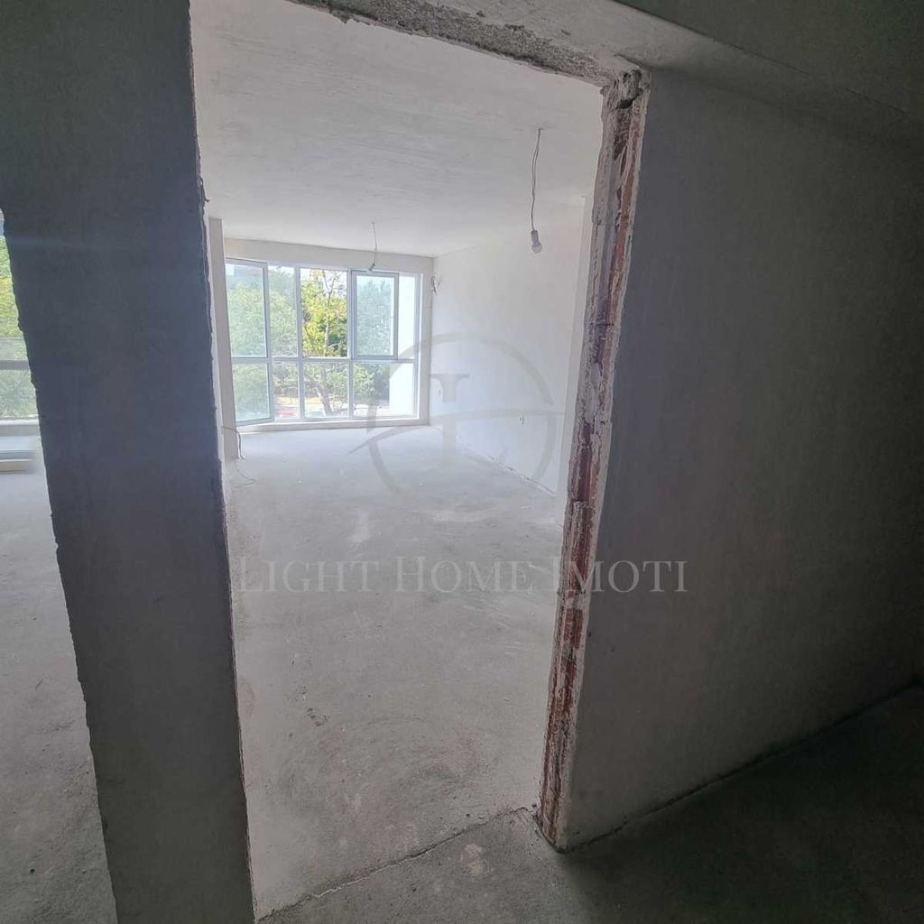 Продава се Двустаен апартамент в Пловдив, Съдийски - 69 кв.м за 1624 €/кв.м - Снимка #2