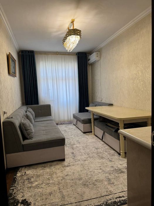 Продаю 2-х в 3-х комнатную квартиру Янгихаёт 8 худуд