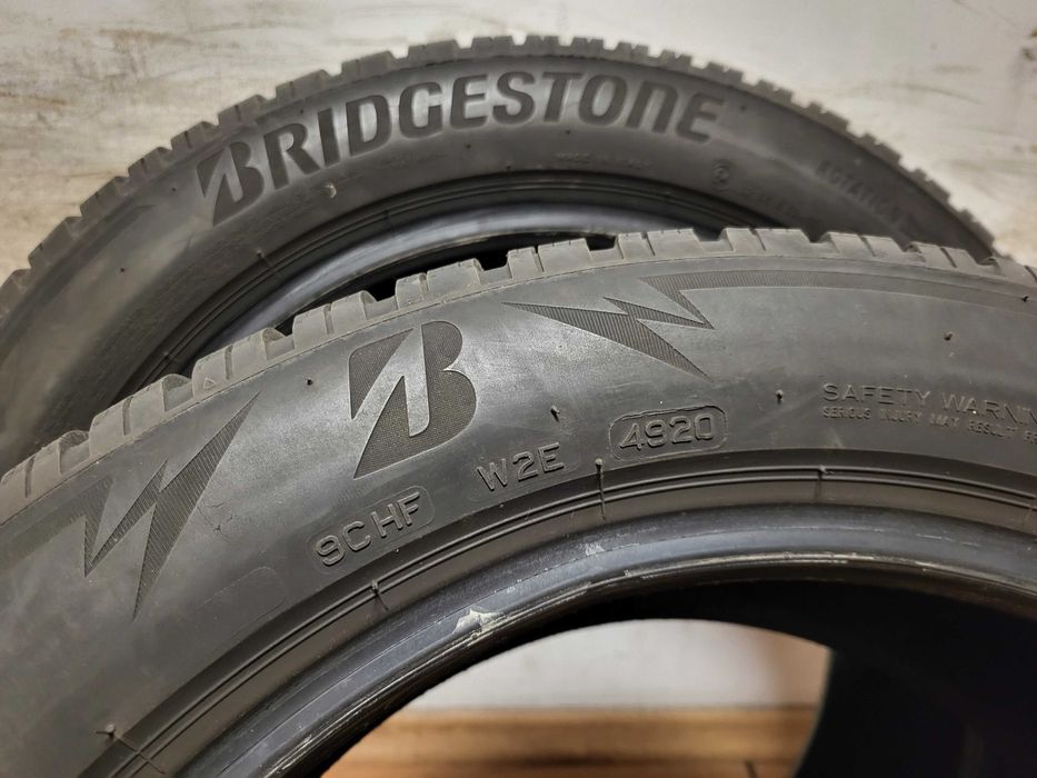 205/55/17 Bridgestone / 215/55/17 Nexen зимни гуми