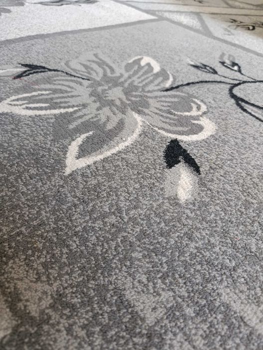 Дорожка продается длина  и широкая