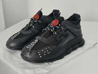Versace chain reaction