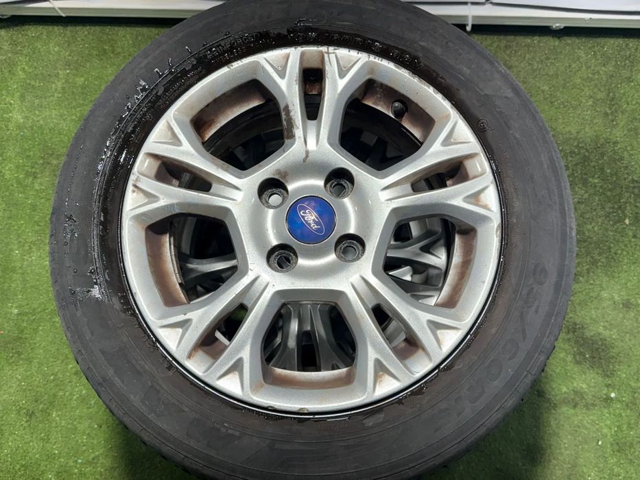 JANTE FORD R15 / 4x108 / B-MAX ZETE 2013 / 195/60 R15 88V / 6JX15 / 2238313 / + CAUCIUCURI (X3)