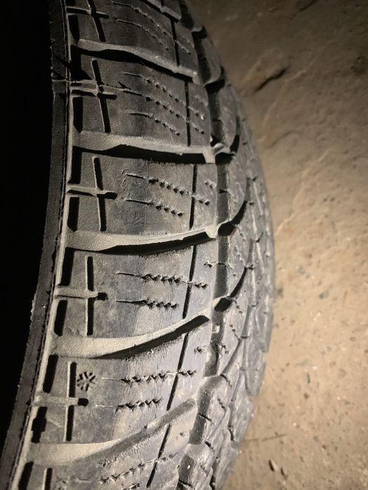 Set Anvelope iarna 205 55 16