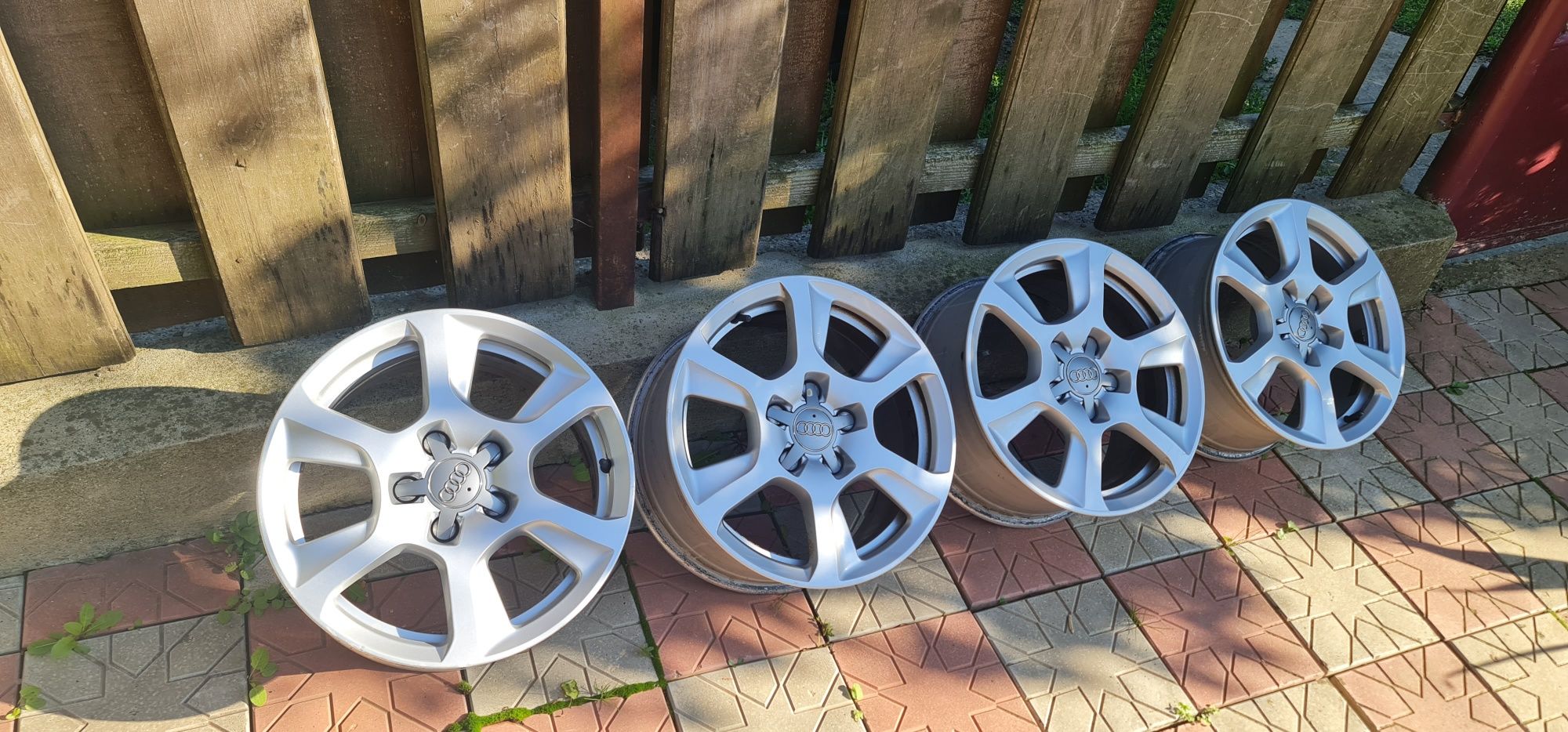 Jante aliaj originale Audi 5x112 R16 et 45