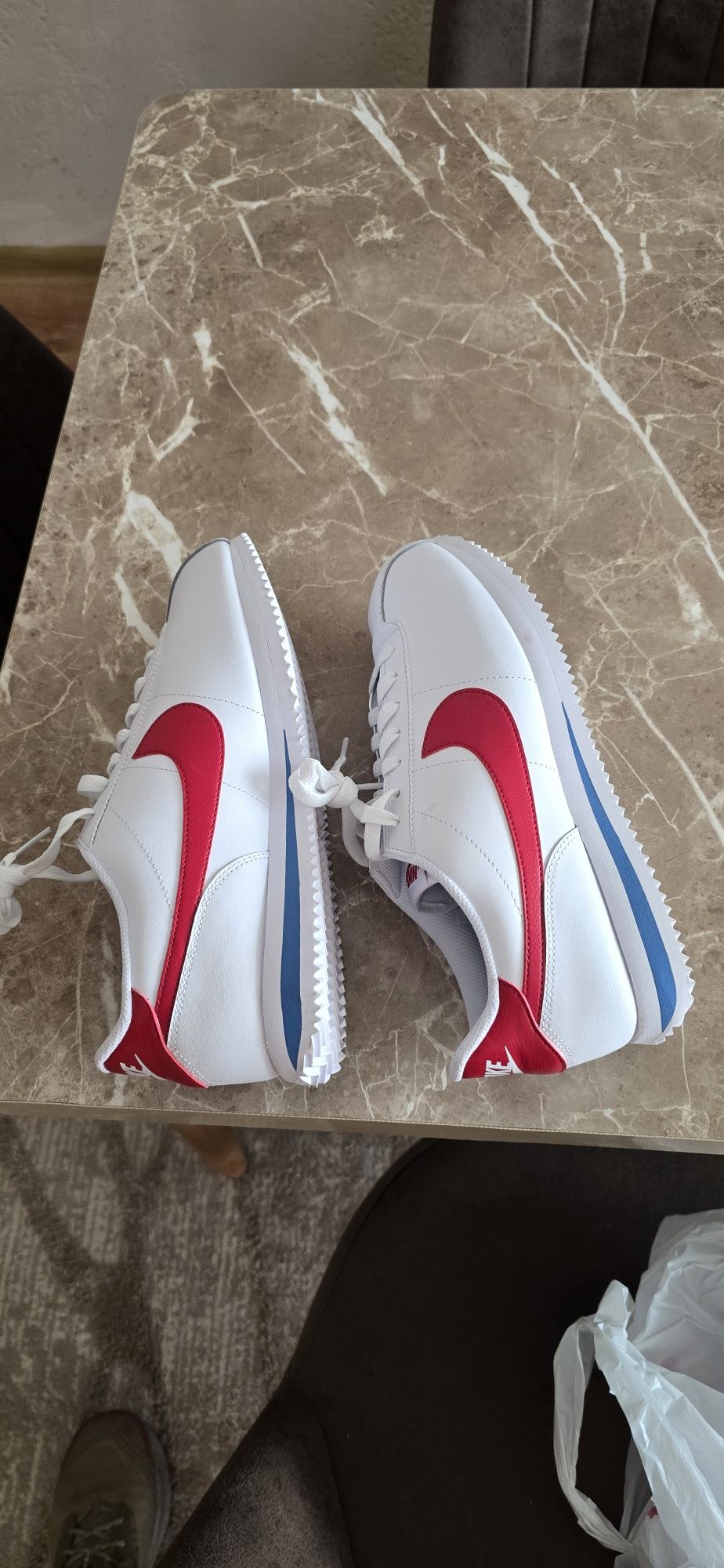 Nike чисто нови...