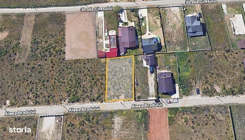 Teren Trivale - Aleea Bradului - Zona excelenta