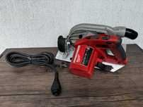 Fierastrau circular Mare Milwaukee SCS65Q, 1900 W, diametru 190 mm