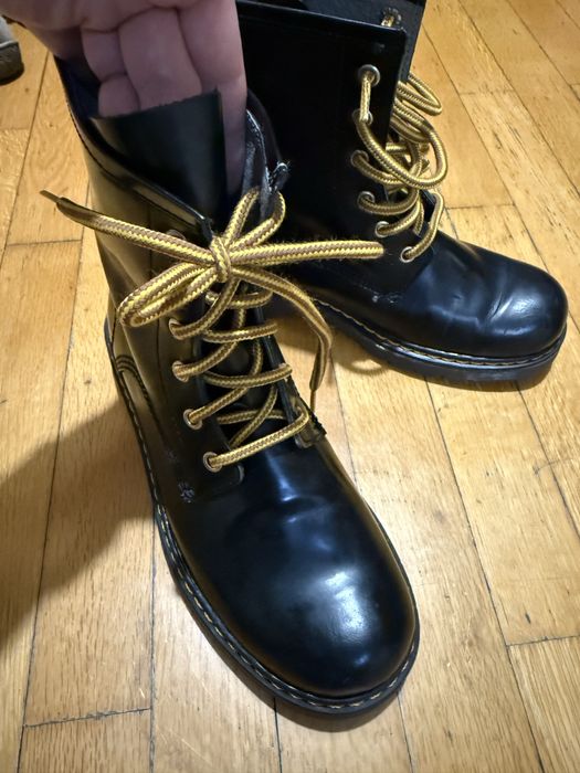 Дамски кожени боти