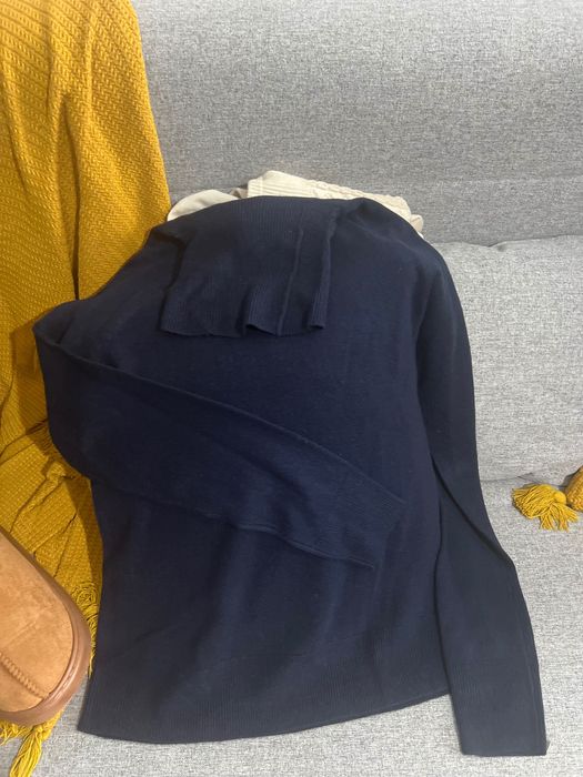 Helancă pe gât bleumarin închis nouă S dama