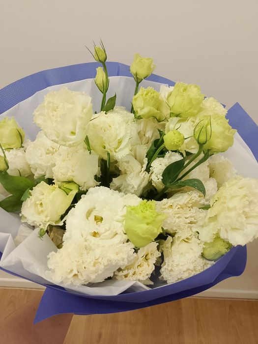 Свежие цветы по низкой цене!