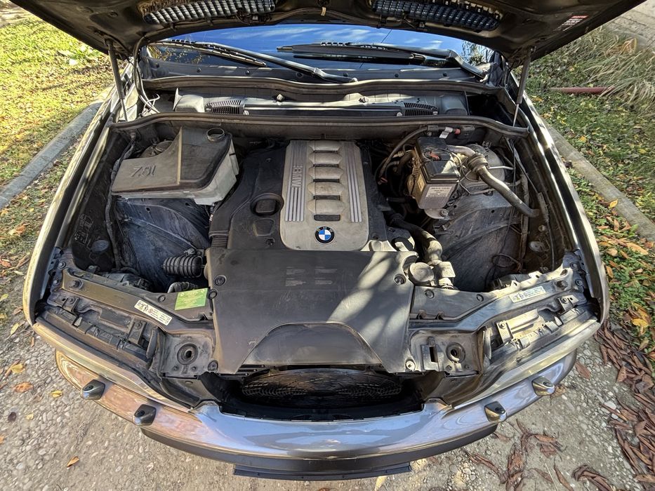 BMW X5 3.0d – 2005 – 4.950 €