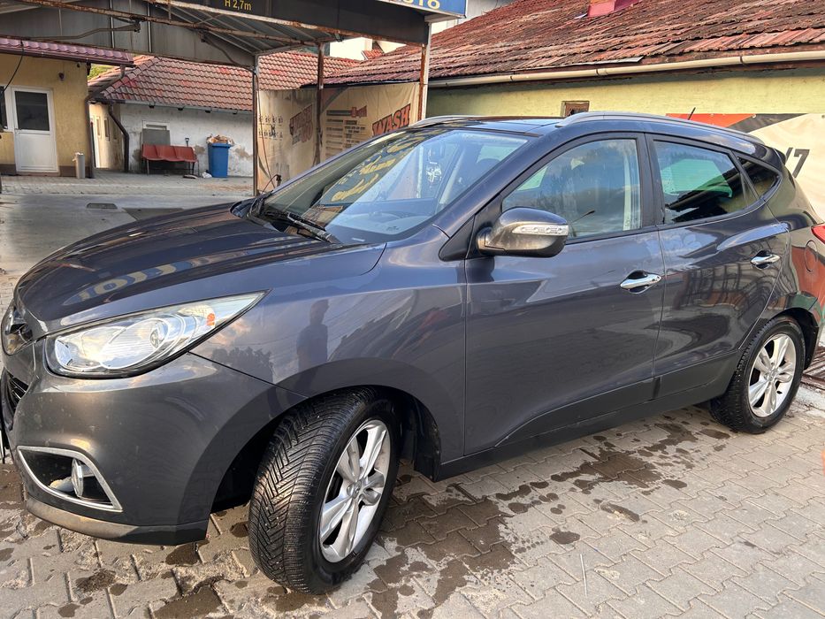 Se vinde Hyundai ix35, 2011, 2.0 diesel automata